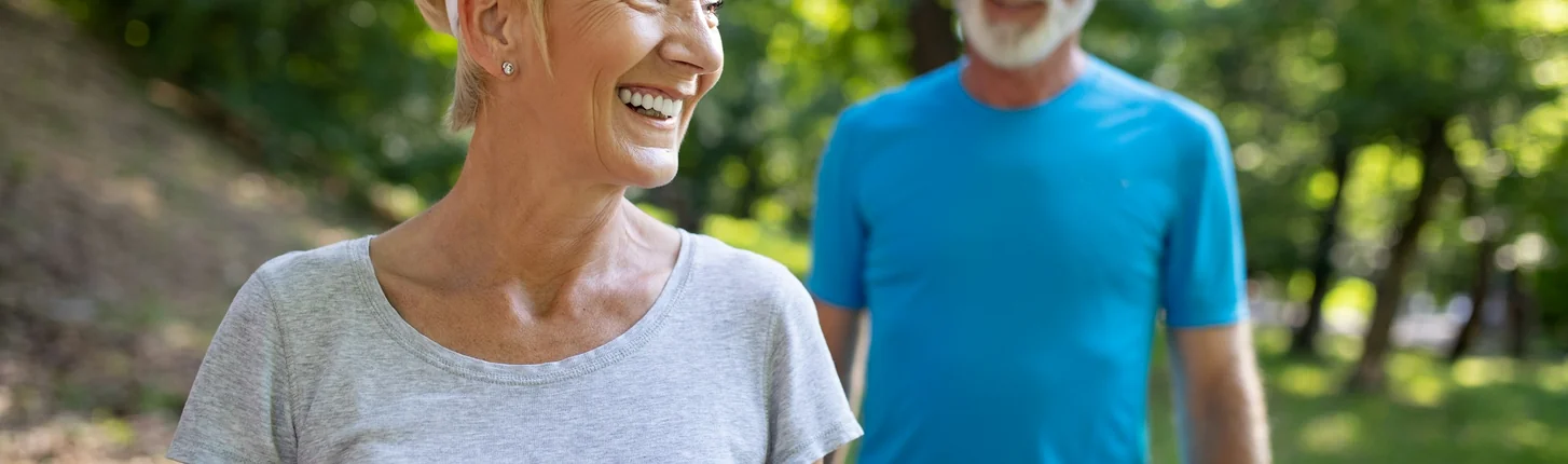Qué mirar antes de contratar un seguro de salud senior